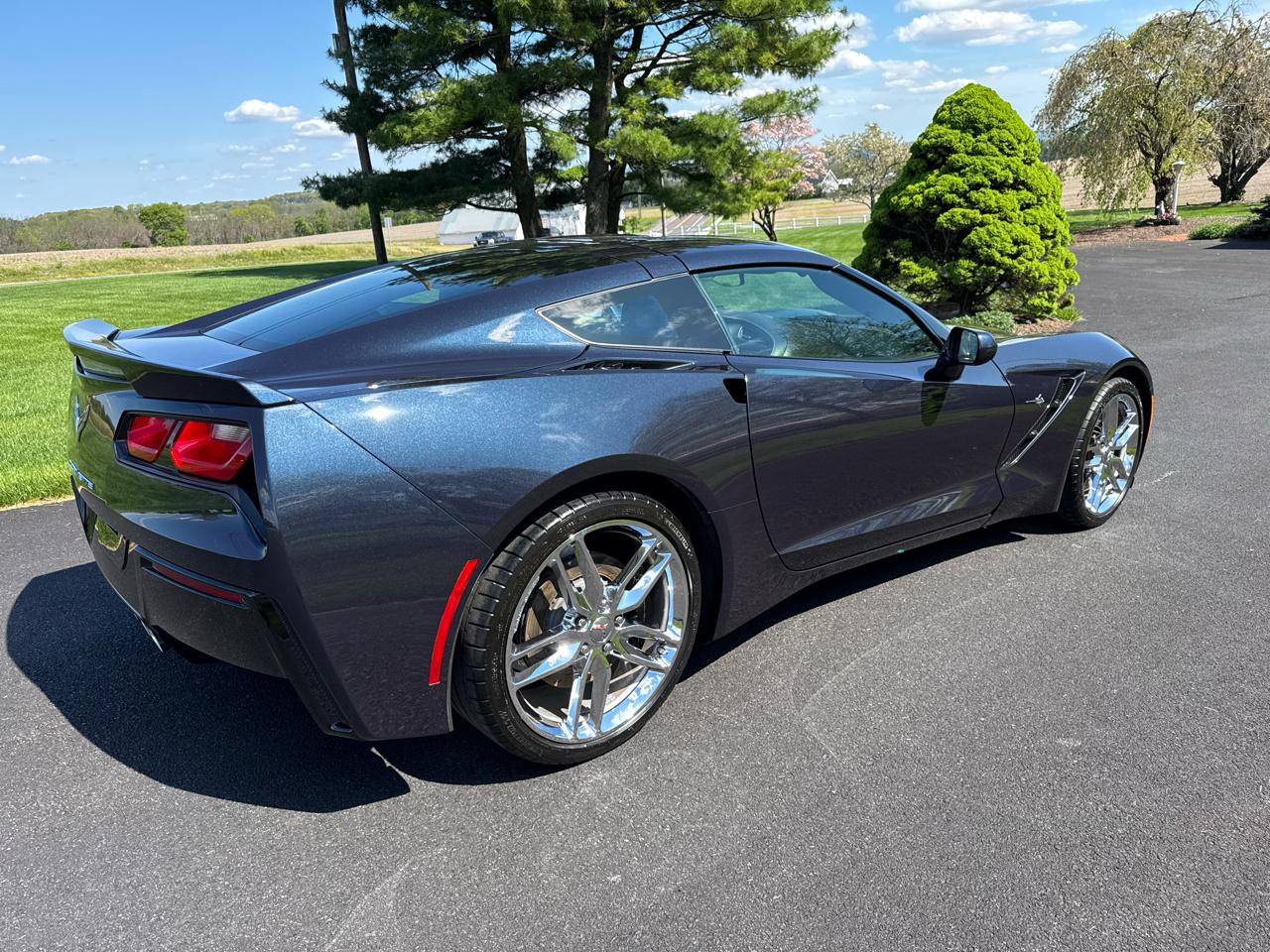 Chevrolet Corvette 2dr Stingray Z51 Cpe w/3LT 2016