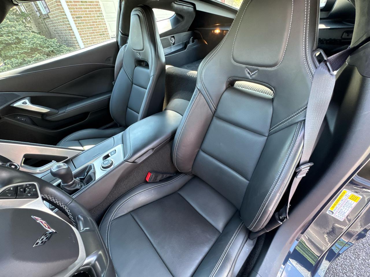 Chevrolet Corvette 2dr Stingray Z51 Cpe w/3LT 2016
