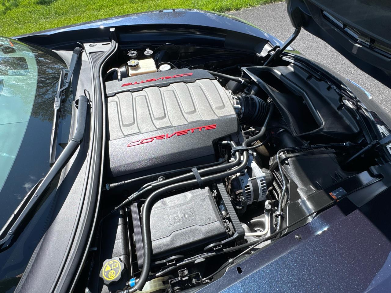 Chevrolet Corvette 2dr Stingray Z51 Cpe w/3LT 2016