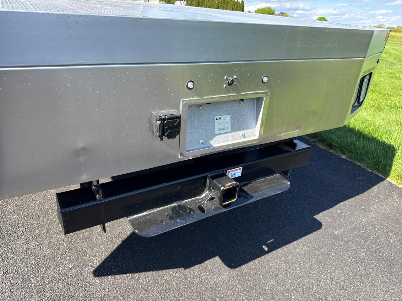 RAM 5500 Chassis Cab Tradesman 4x4 Crew Cab 84" CA 197.4" WB 2022