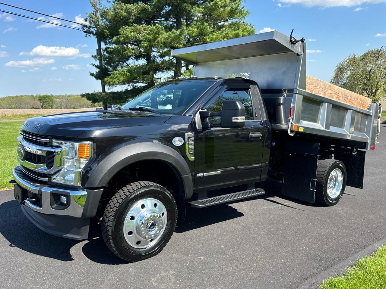 Ford Super Duty F-550 DRW XLT 4WD Reg Cab 145" WB 60" CA 2021