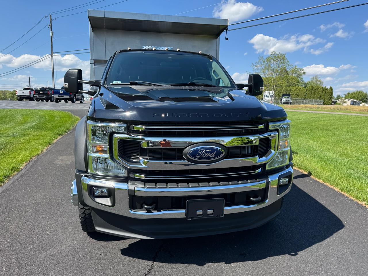 Ford Super Duty F-550 DRW XLT 4WD Reg Cab 145" WB 60" CA 2021