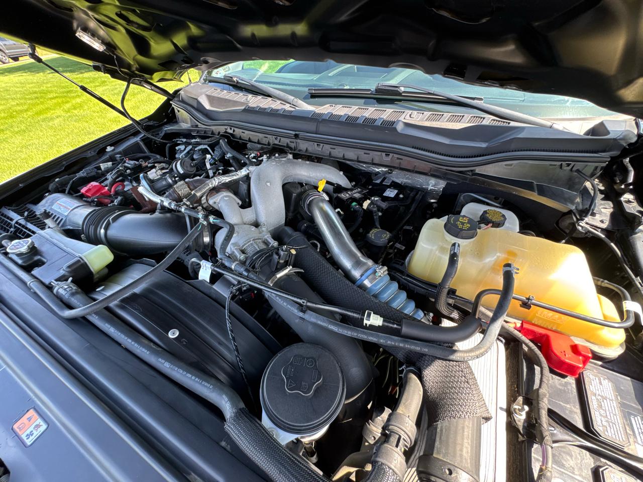 Ford Super Duty F-550 DRW XLT 4WD Reg Cab 145" WB 60" CA 2021