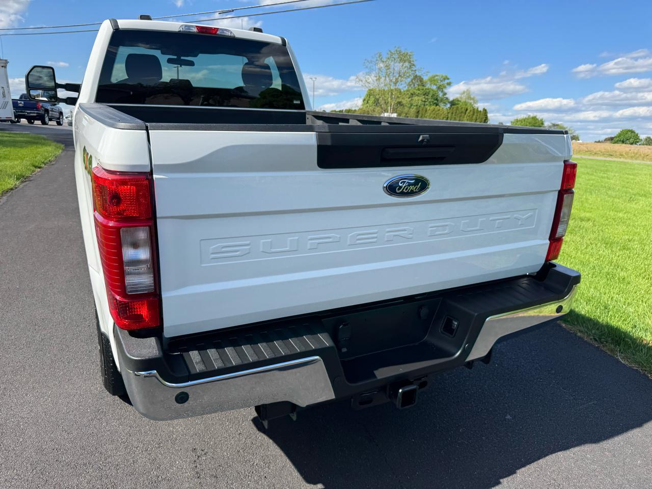 Ford Super Duty F-250 SRW XLT 4WD Reg Cab 8' Box 2020