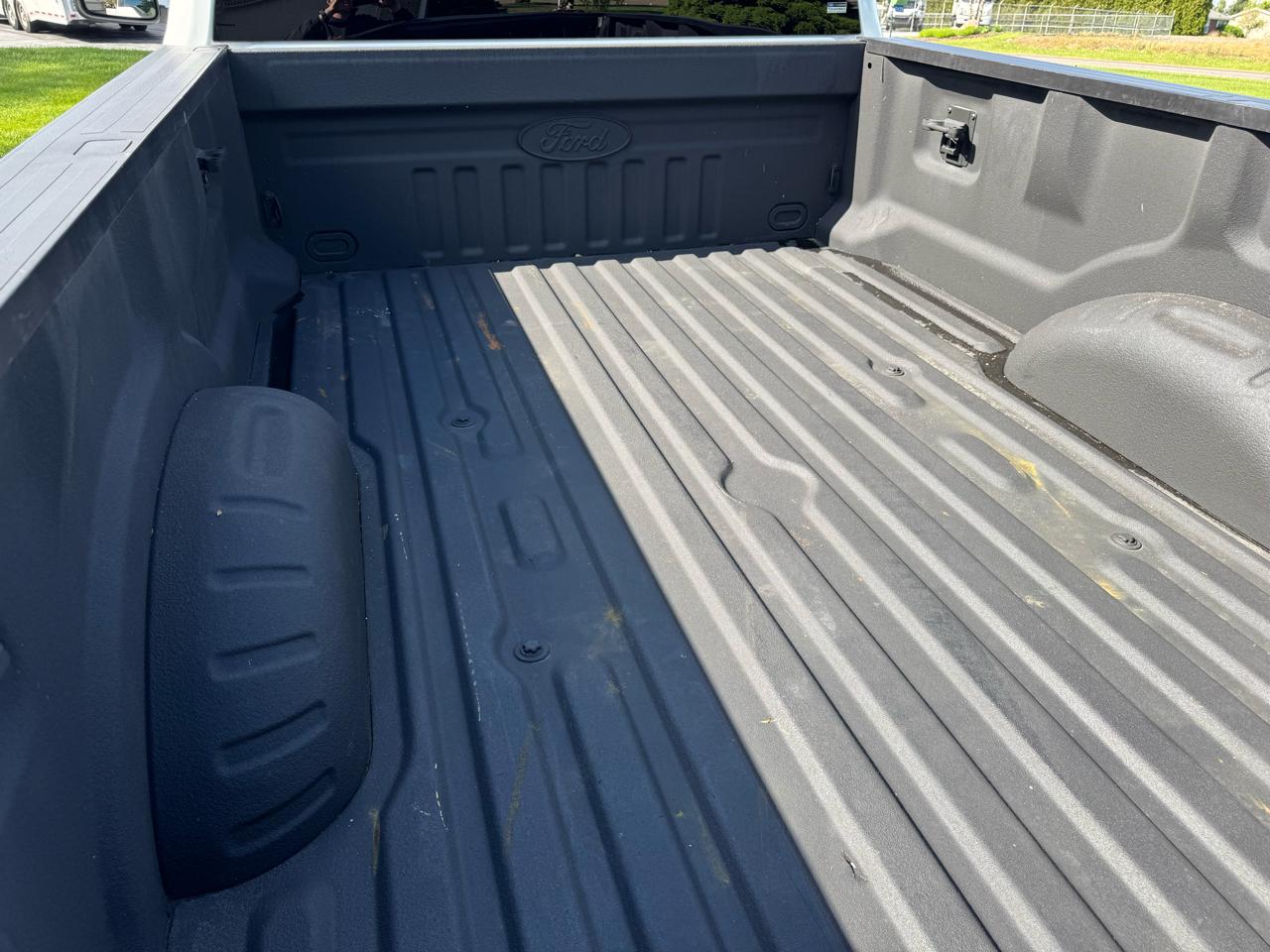 Ford Super Duty F-250 SRW XLT 4WD Reg Cab 8' Box 2020