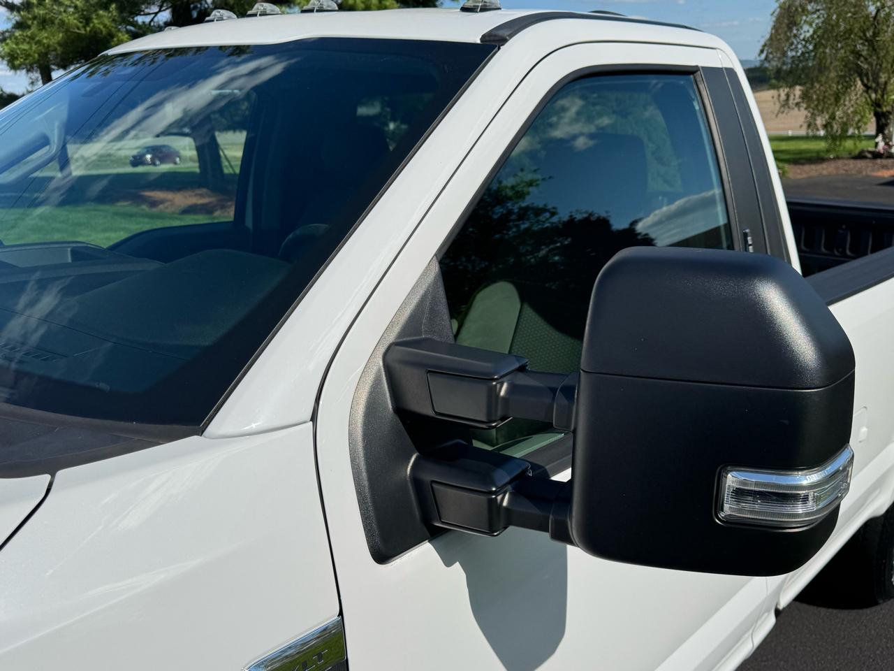 Ford Super Duty F-250 SRW XLT 4WD Reg Cab 8' Box 2020