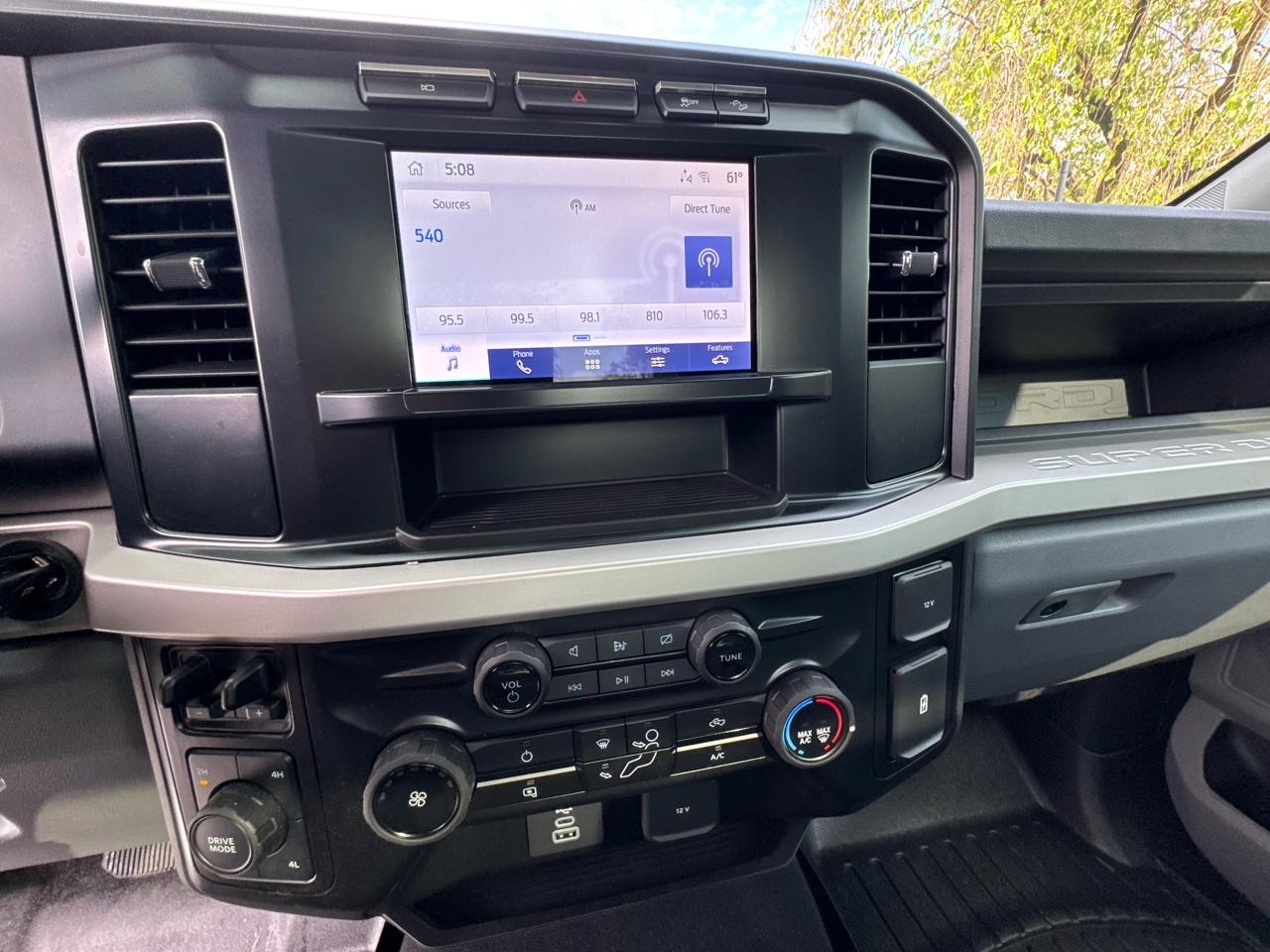 Ford Super Duty F-350 SRW  2024