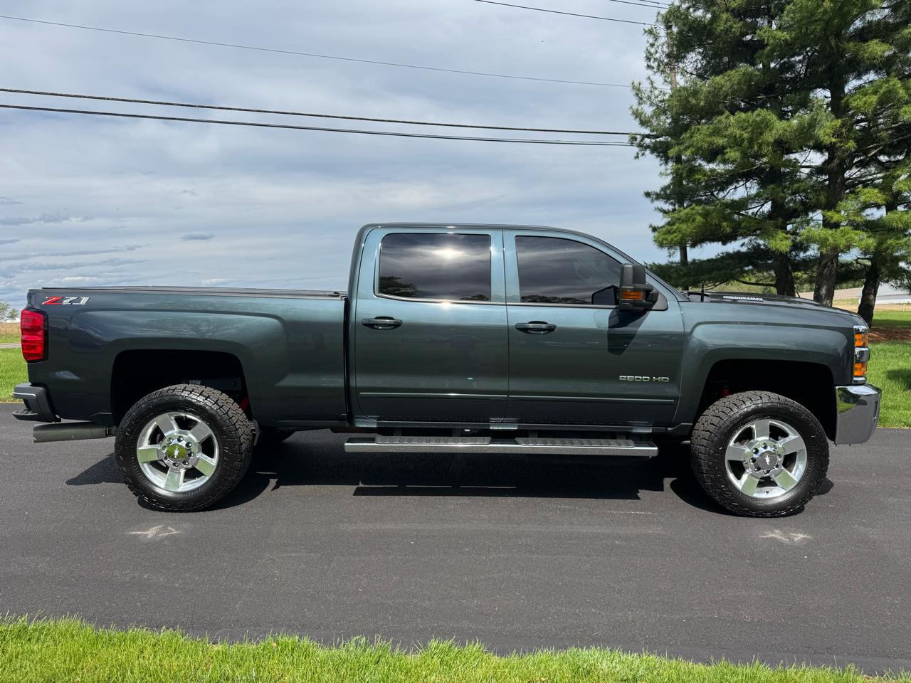 Chevrolet Silverado 2500HD 4WD Crew Cab 153.7" LT 2019