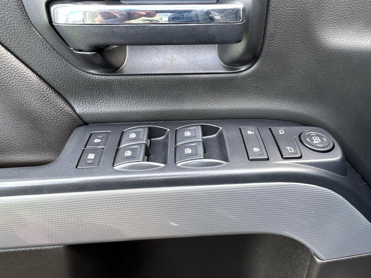 Chevrolet Silverado 2500HD 4WD Crew Cab 153.7" LT 2019
