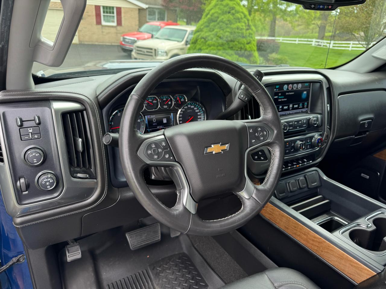 Chevrolet Silverado 2500HD 4WD Crew Cab 153.7" LTZ 2017