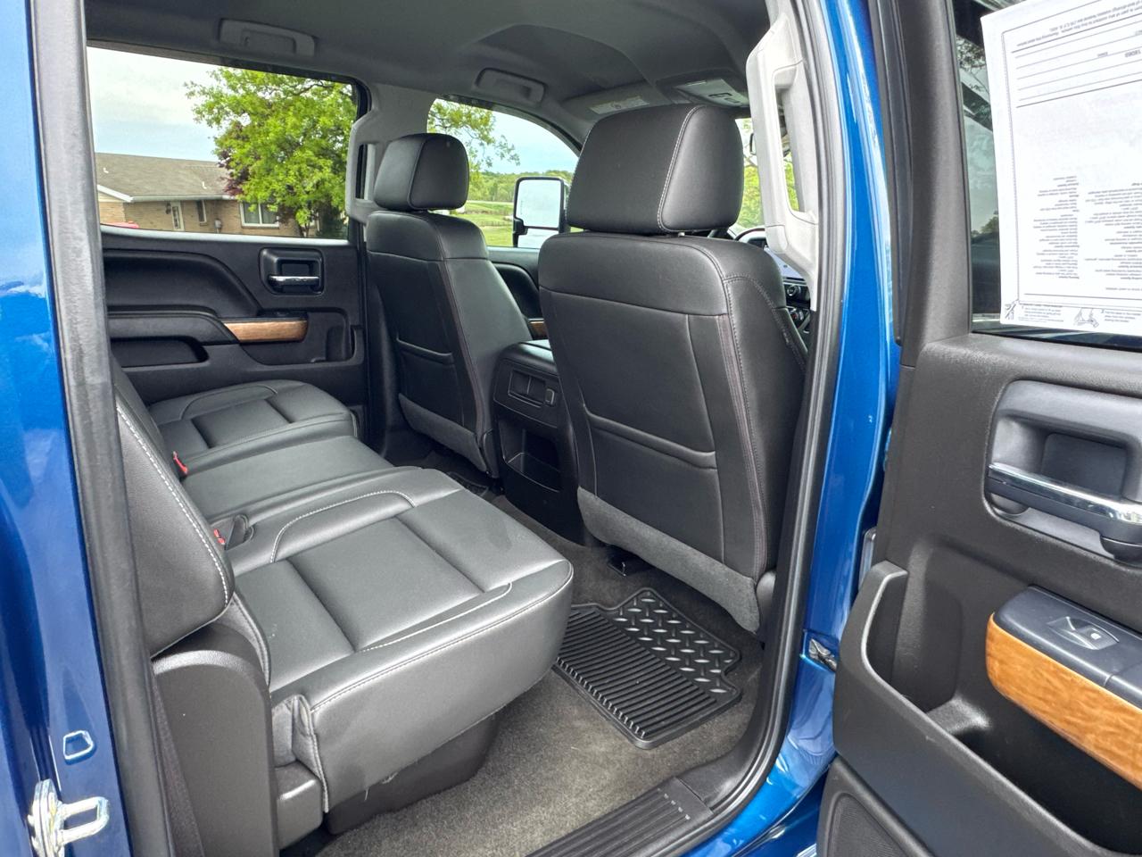 Chevrolet Silverado 2500HD 4WD Crew Cab 153.7" LTZ 2017