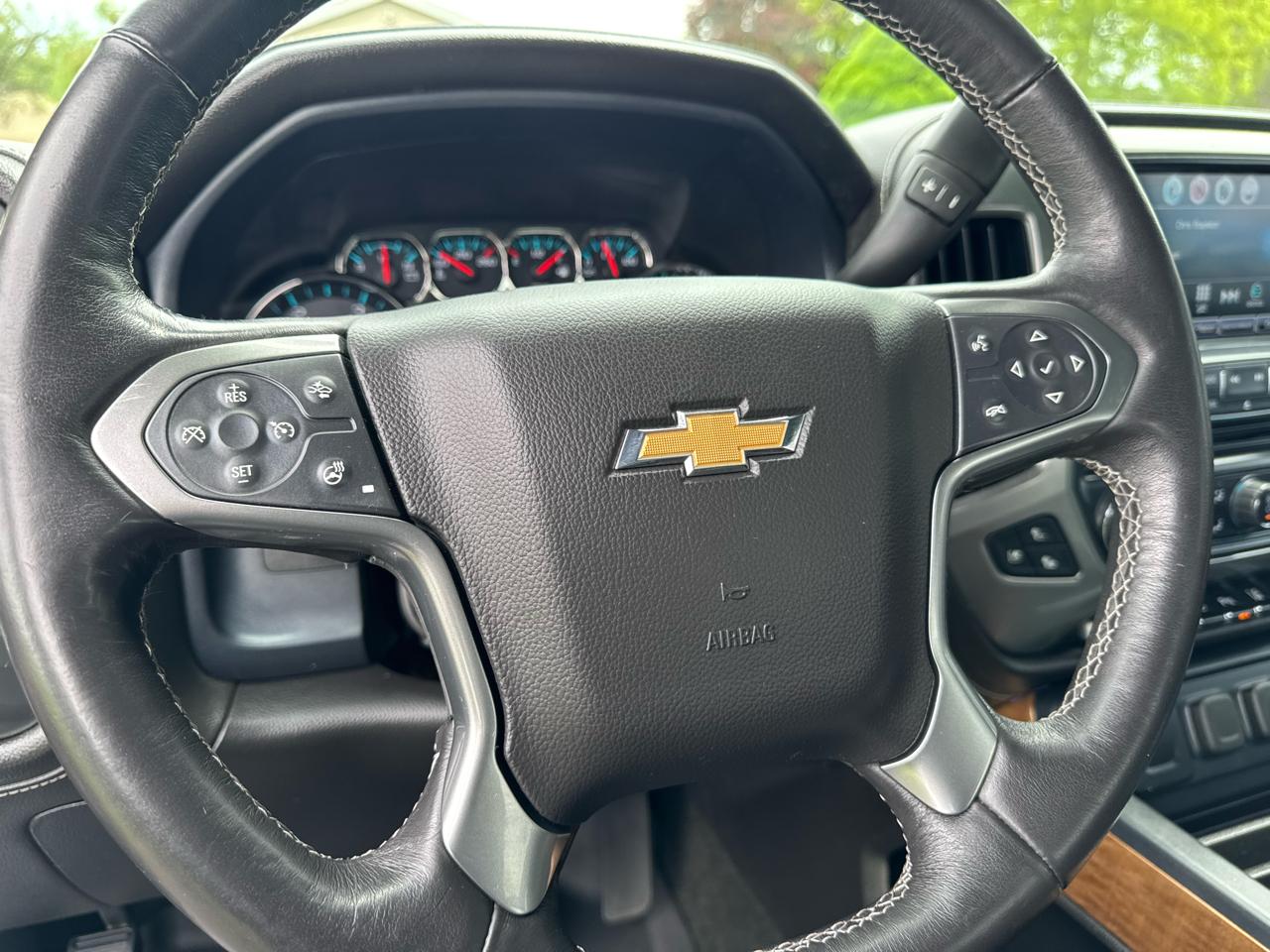 Chevrolet Silverado 2500HD 4WD Crew Cab 153.7" LTZ 2017