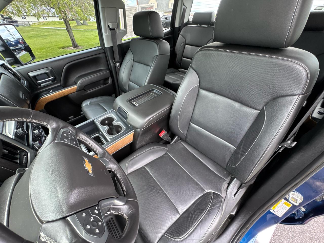 Chevrolet Silverado 2500HD 4WD Crew Cab 153.7" LTZ 2017