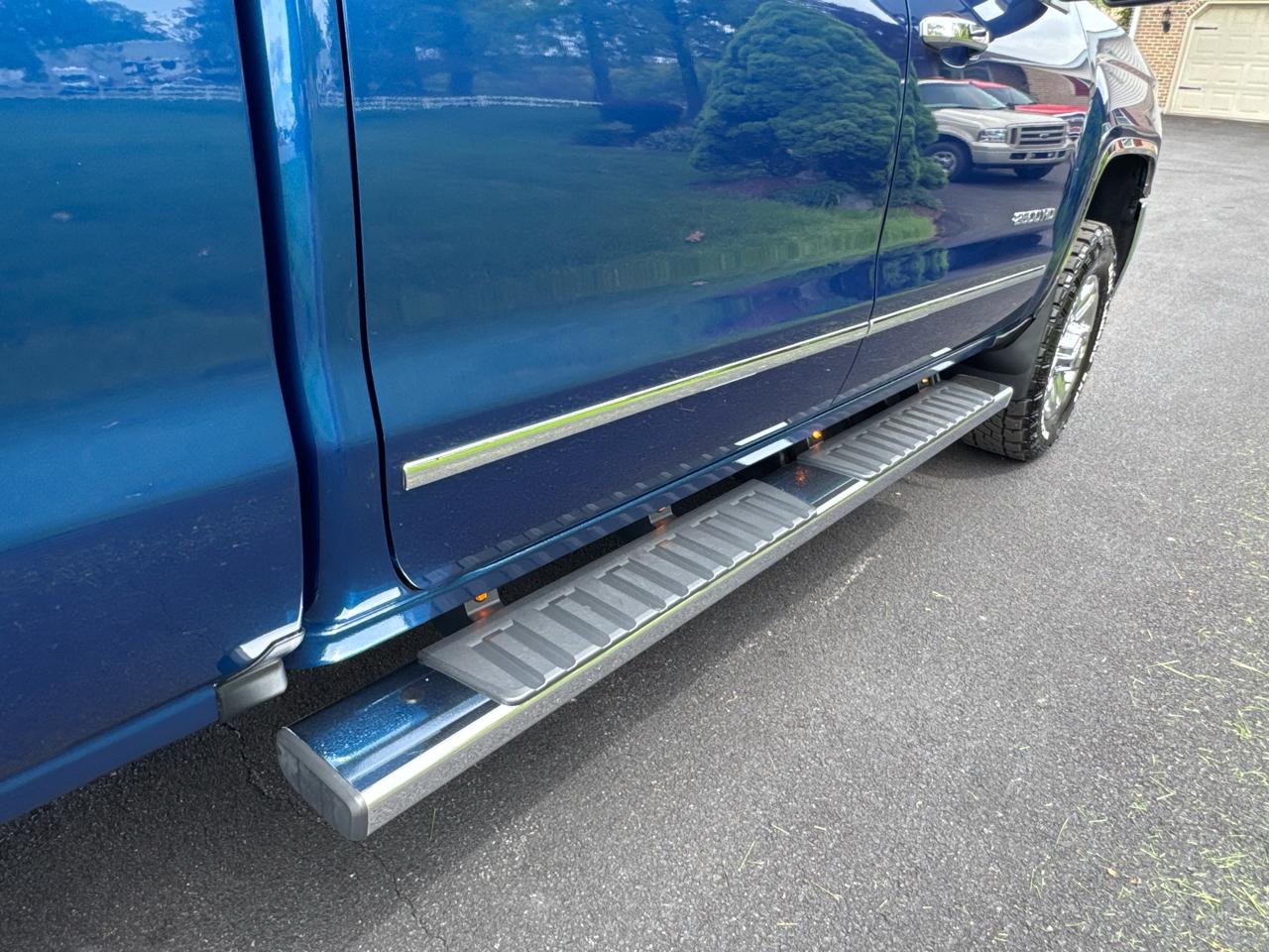 Chevrolet Silverado 2500HD 4WD Crew Cab 153.7" LTZ 2017