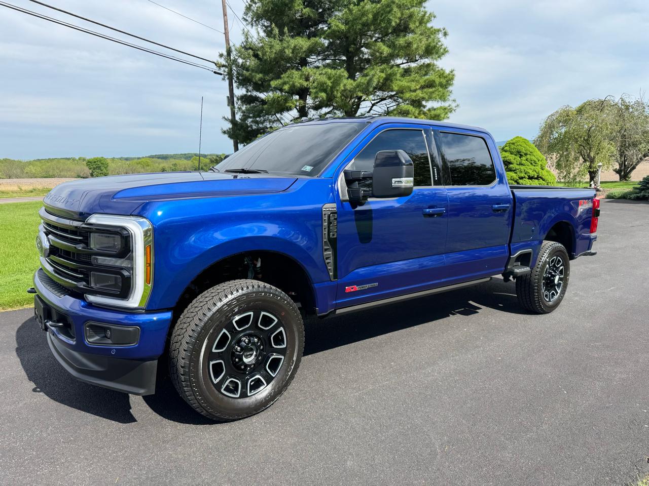 Ford Super Duty F-350 SRW Platinum 4WD Crew Cab 6.75' Box 2026