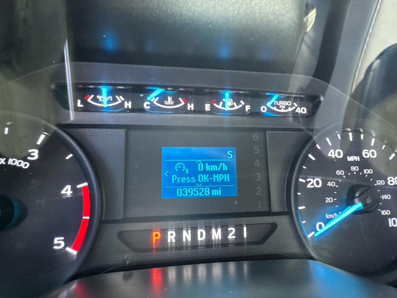Ford Super Duty F-550 DRW XL 4WD SuperCab 168" WB 60" CA 2017