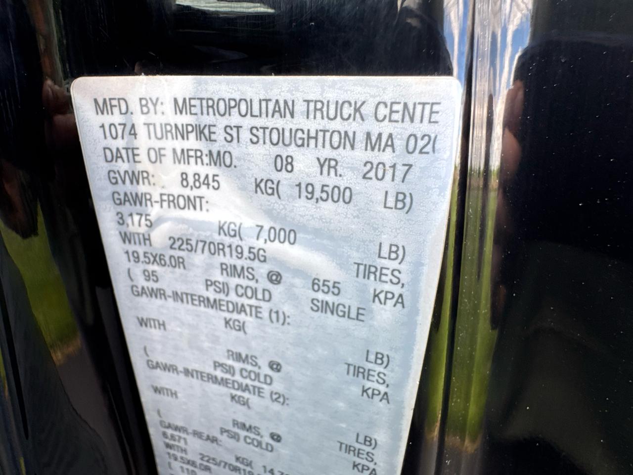 Ford Super Duty F-550 DRW XL 4WD SuperCab 168" WB 60" CA 2017