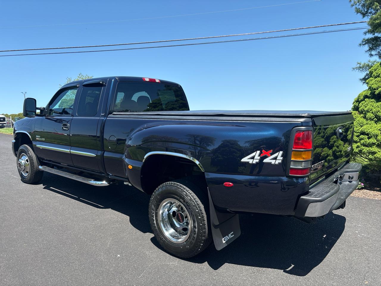 GMC Sierra 3500 Ext Cab 157.5" WB 4WD DRW SLE2 2006
