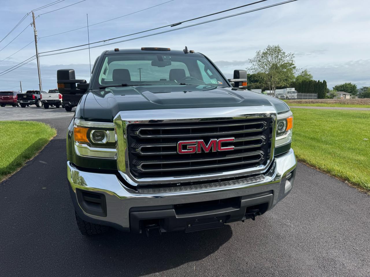 GMC Sierra 2500HD 4WD Reg Cab 133.6" 2015