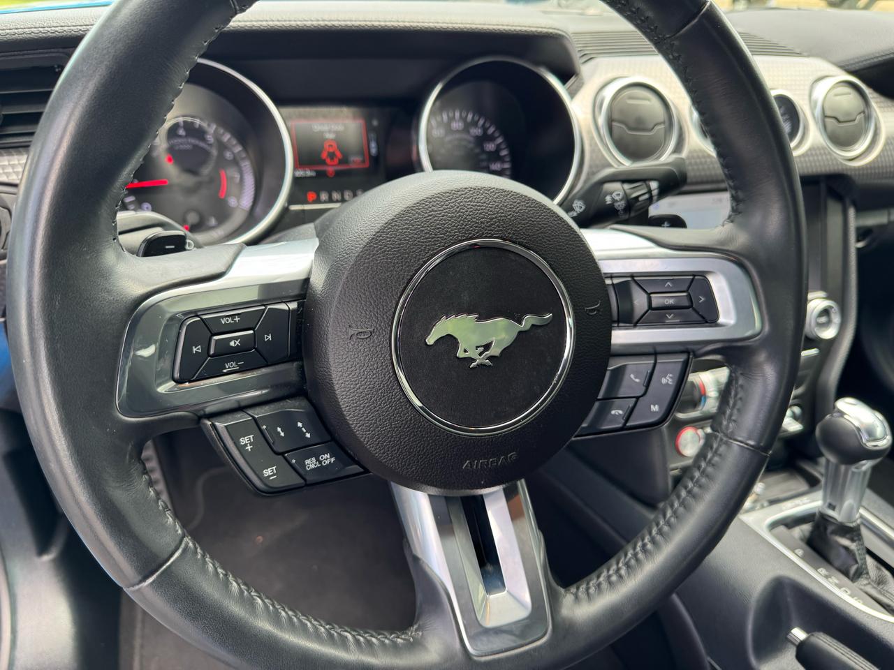 Ford Mustang EcoBoost Fastback 2021