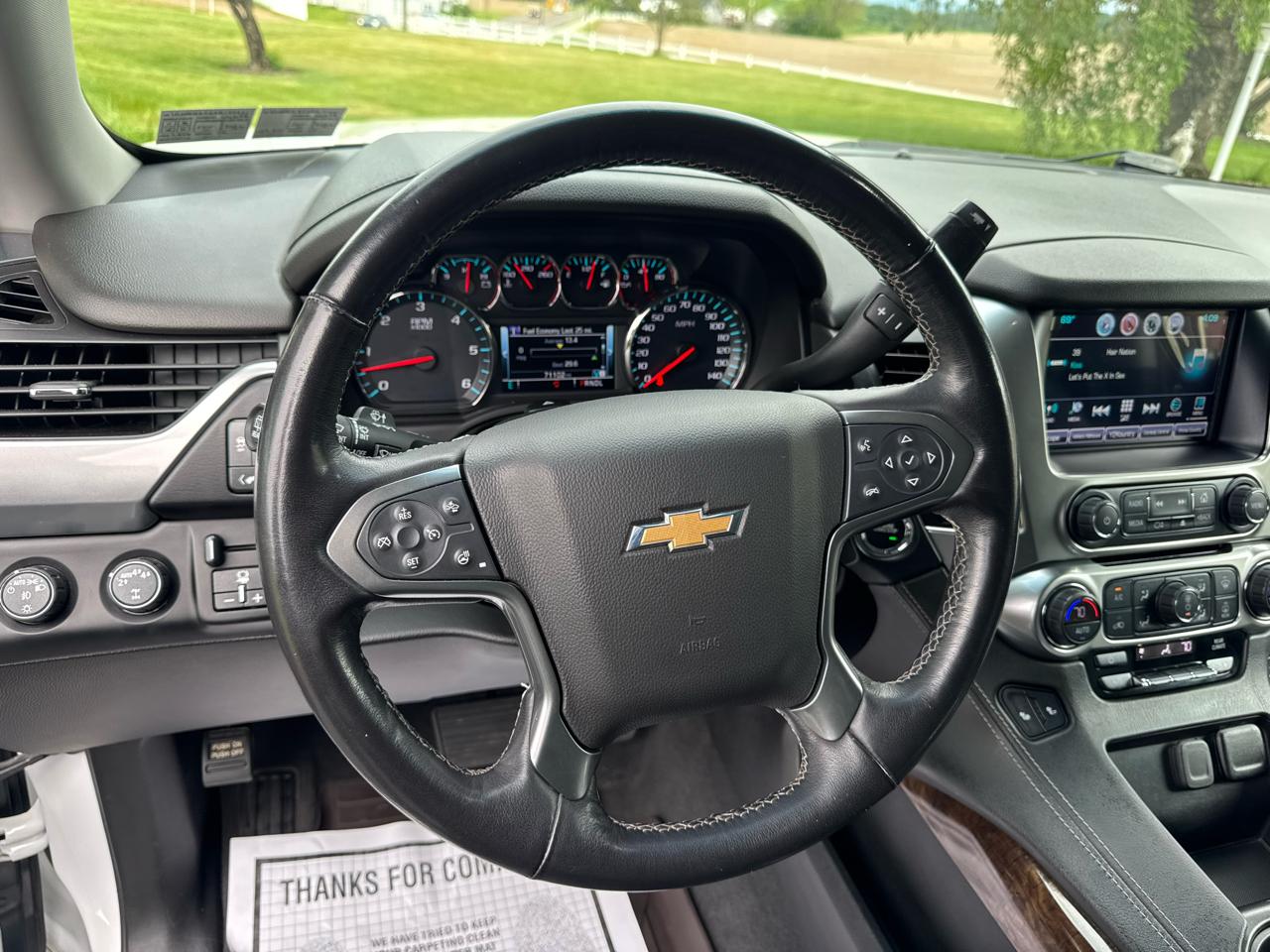 Chevrolet Suburban 4WD 4dr 1500 LT 2019