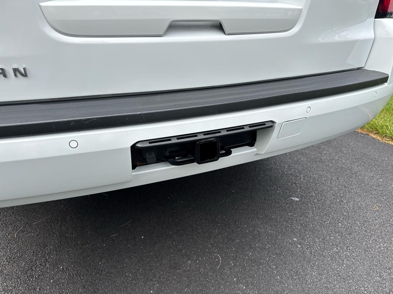Chevrolet Suburban 4WD 4dr 1500 LT 2019