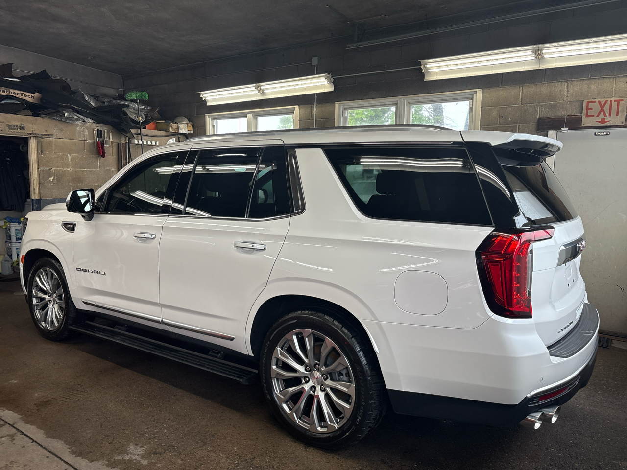 GMC Yukon 4WD 4dr Denali Ultimate 2022