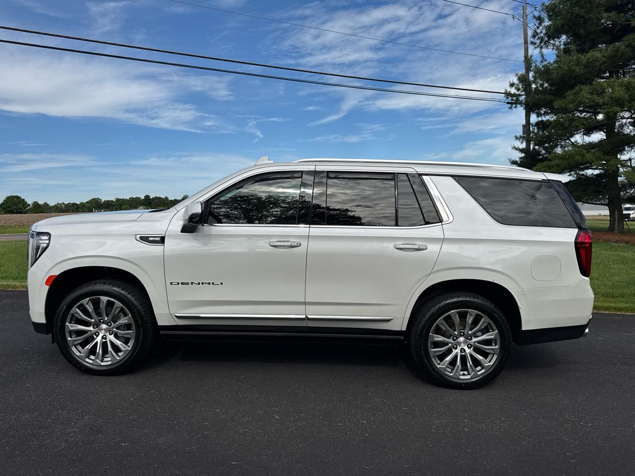 GMC Yukon 4WD 4dr Denali Ultimate 2022