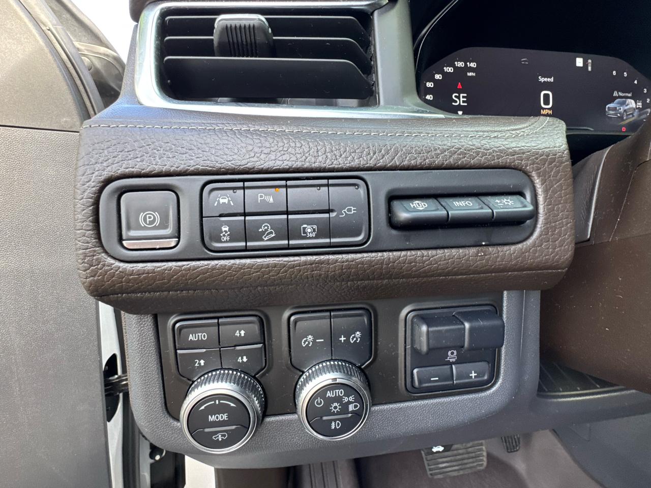 GMC Yukon 4WD 4dr Denali Ultimate 2022