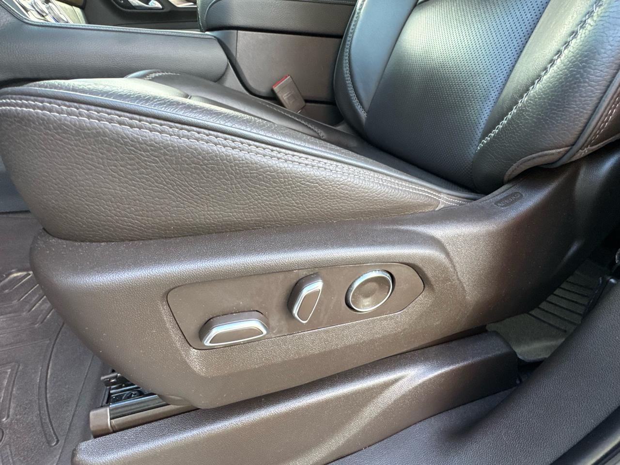 GMC Yukon 4WD 4dr Denali Ultimate 2022