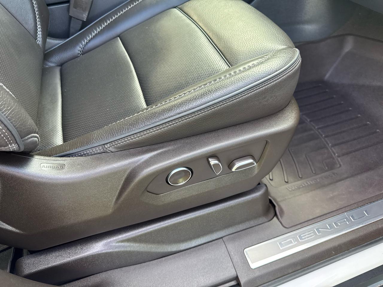 GMC Yukon 4WD 4dr Denali Ultimate 2022