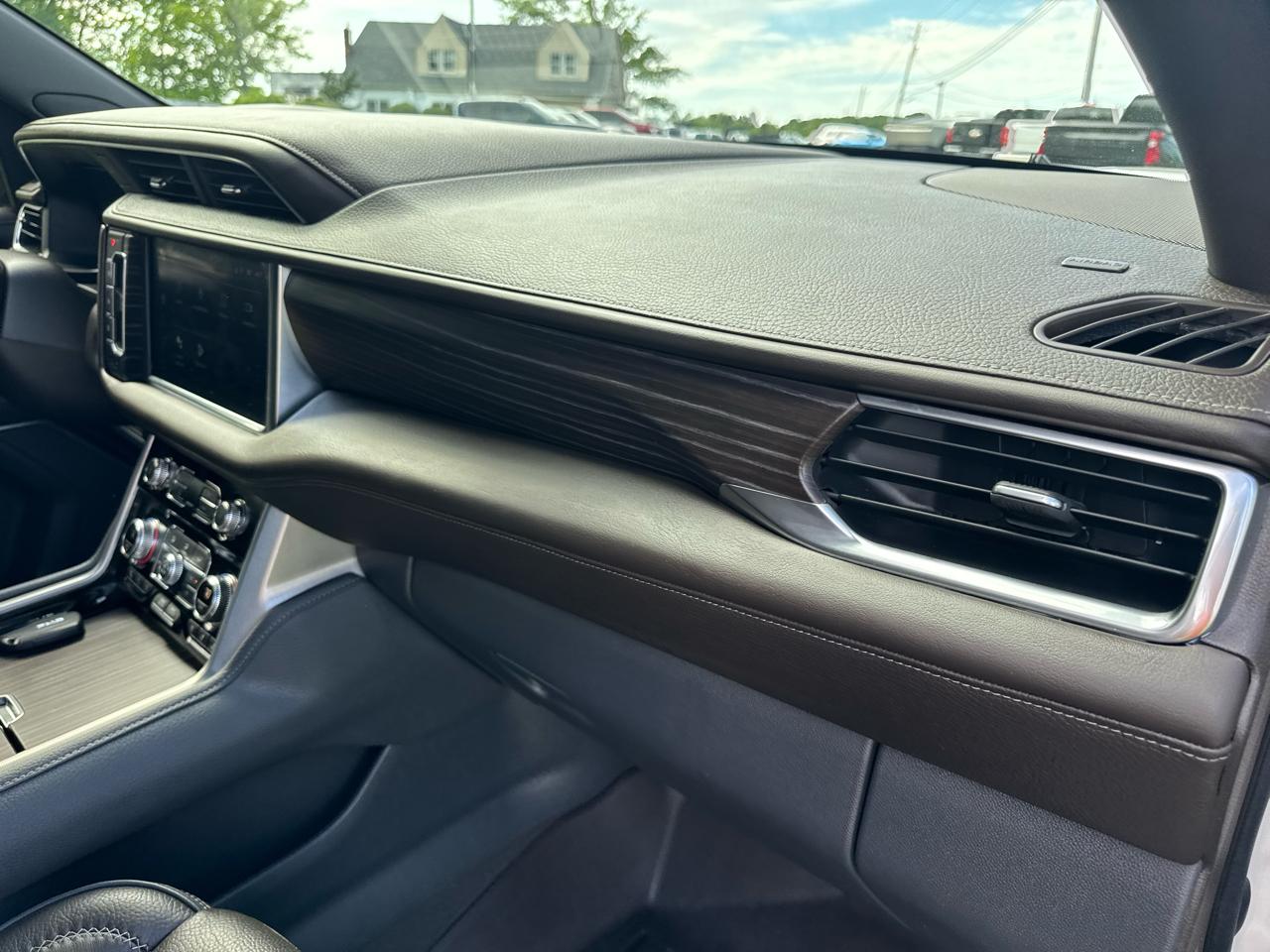 GMC Yukon 4WD 4dr Denali Ultimate 2022