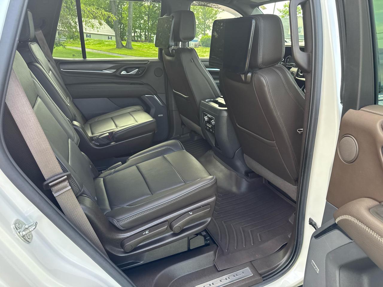 GMC Yukon 4WD 4dr Denali Ultimate 2022