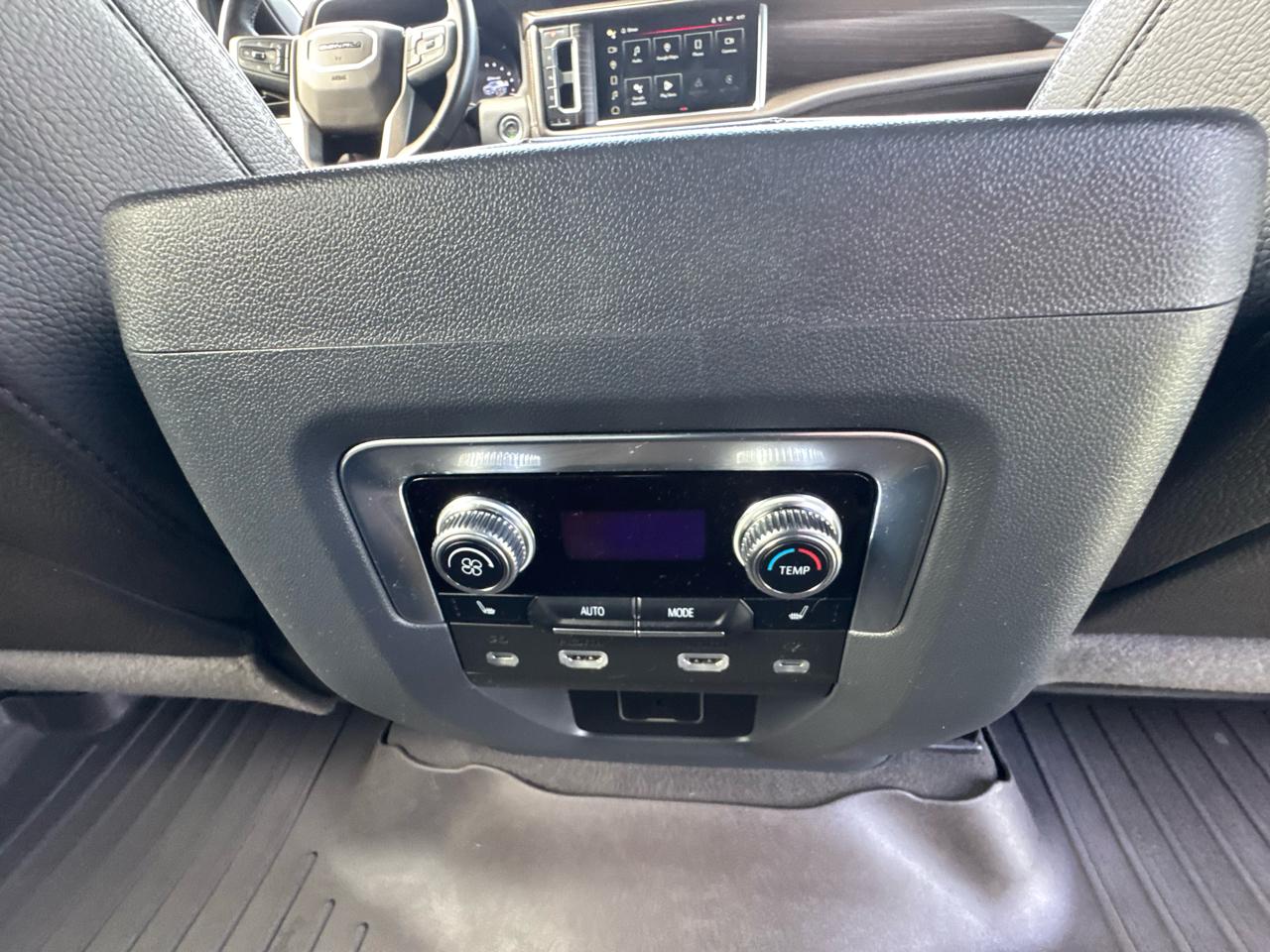 GMC Yukon 4WD 4dr Denali Ultimate 2022