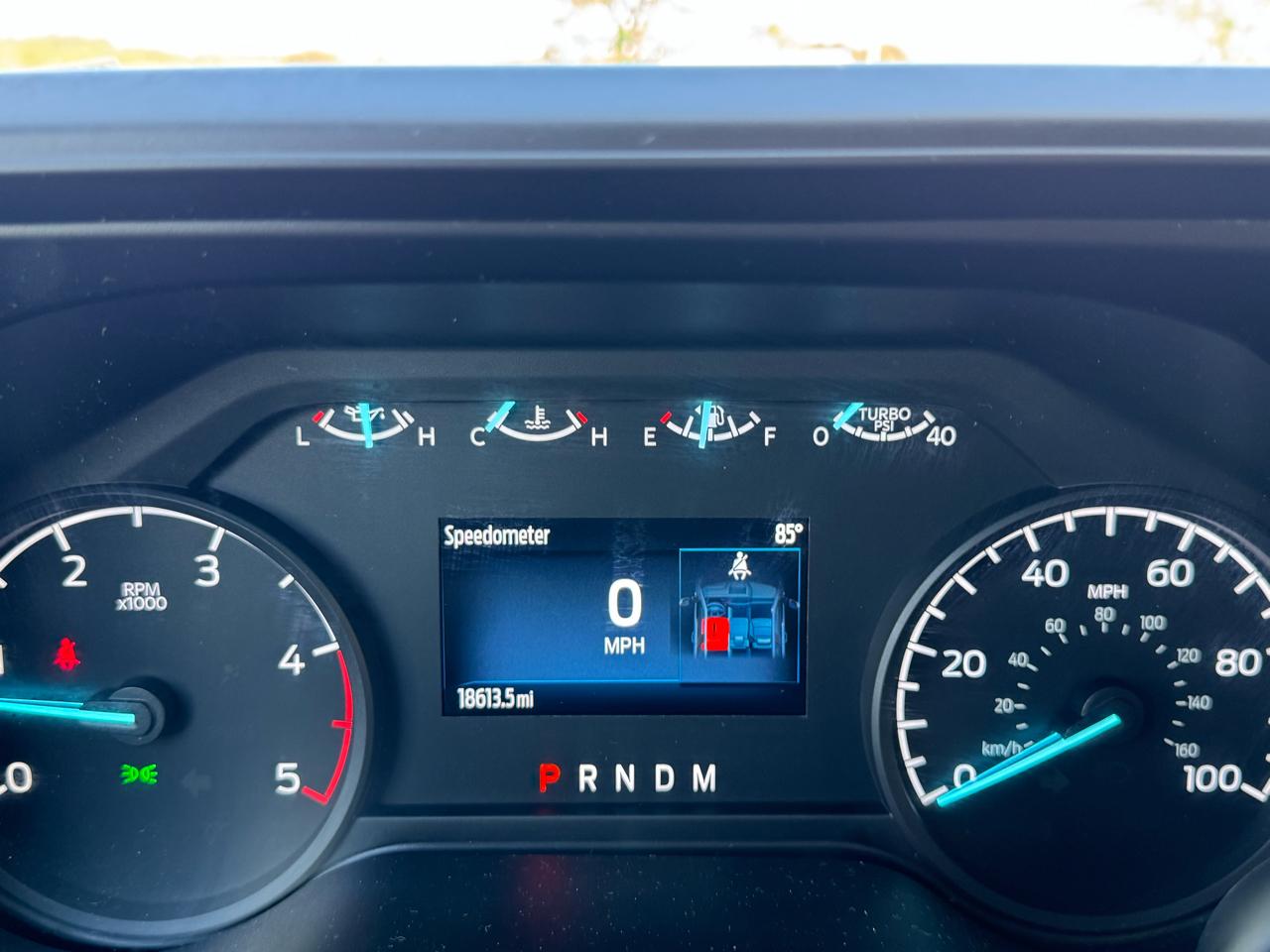 Ford Super Duty F-550 DRW XLT 4WD Reg Cab 145" WB 60" CA 2023
