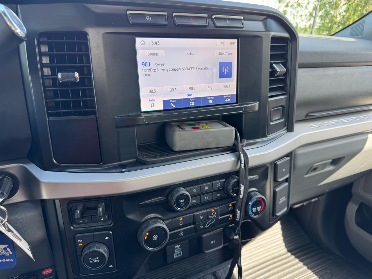 Ford Super Duty F-550 DRW XLT 4WD Reg Cab 145" WB 60" CA 2023