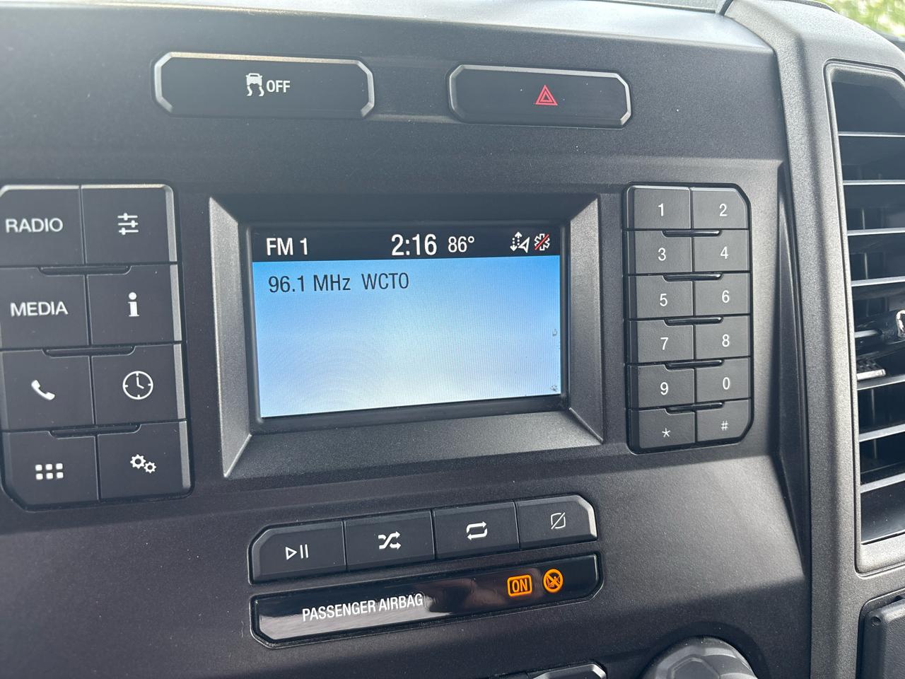 Ford Super Duty F-350 SRW  2022