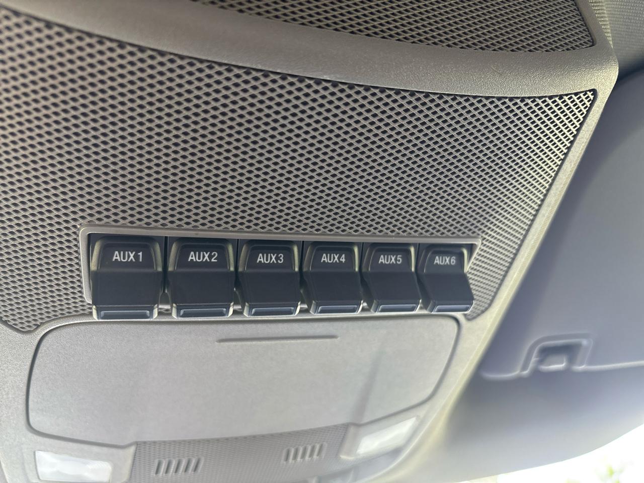 Ford Super Duty F-350 SRW  2022