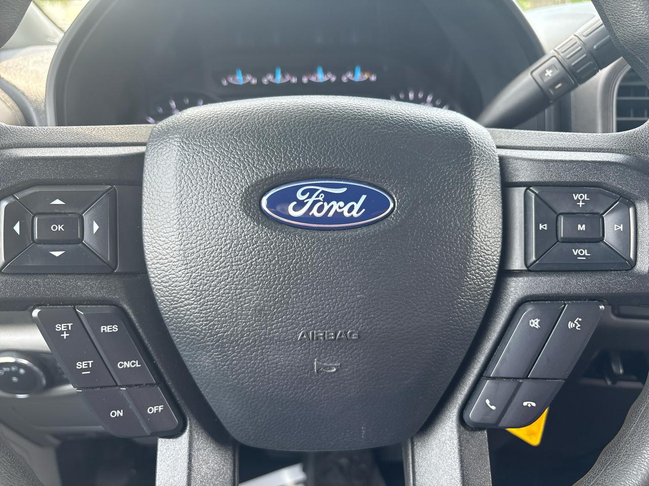 Ford Super Duty F-350 SRW  2022