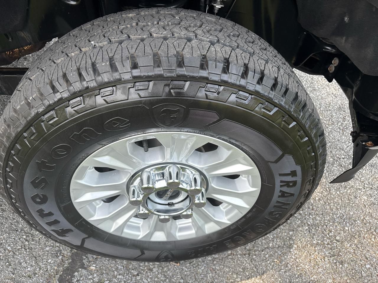 Ford Super Duty F-350 SRW  2022
