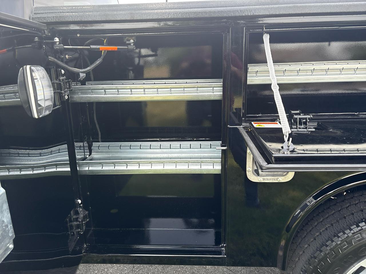 Ford Super Duty F-350 SRW  2022