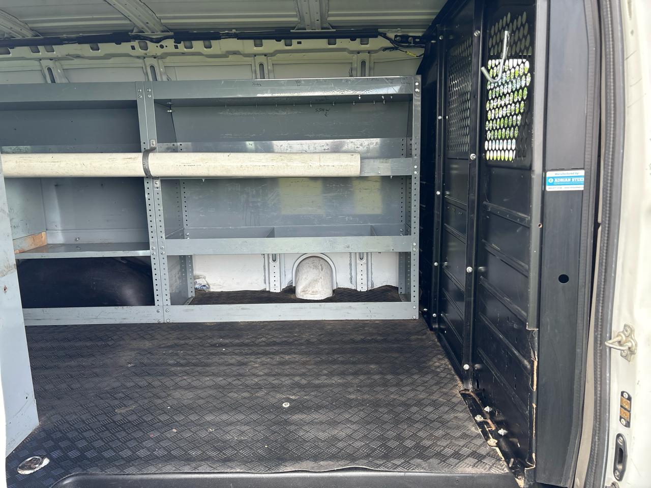 GMC Savana Cargo Van  2019