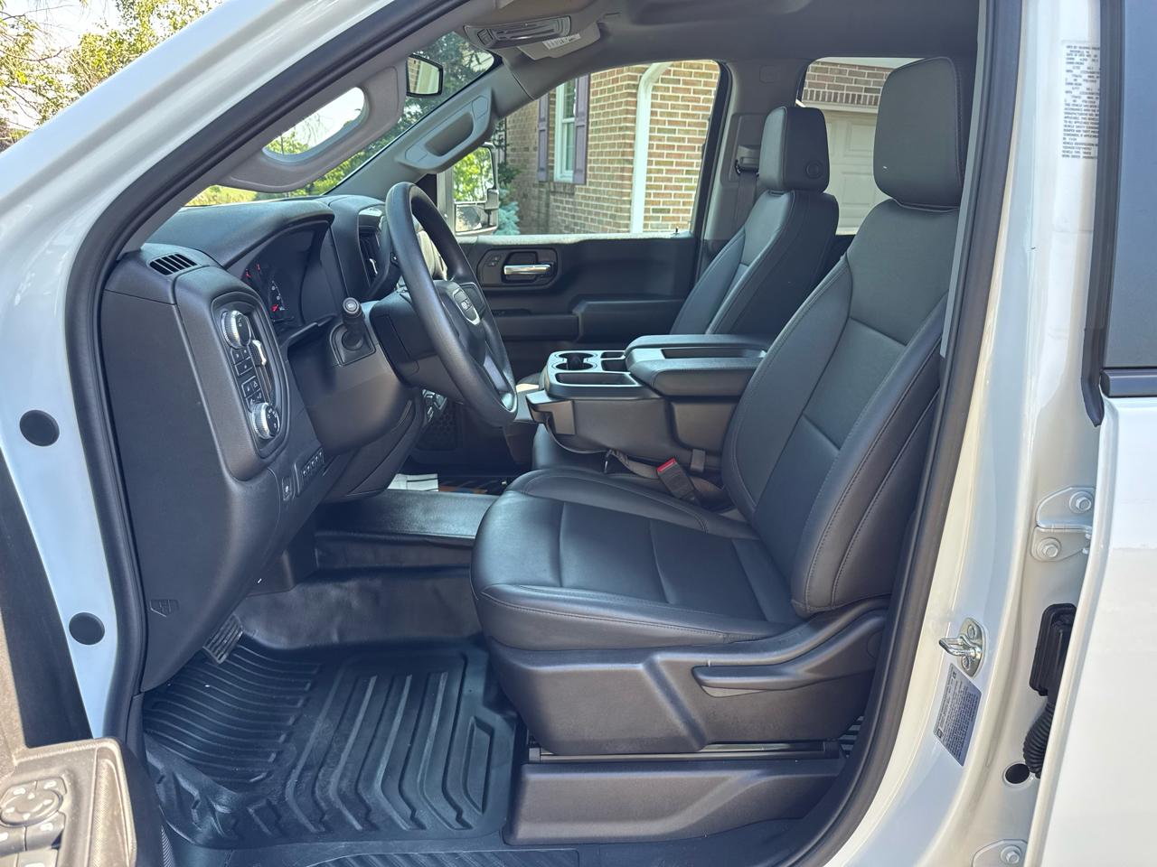 GMC Sierra 3500HD CC 4WD Crew Cab 177" WB, 60" CA Pro 2025