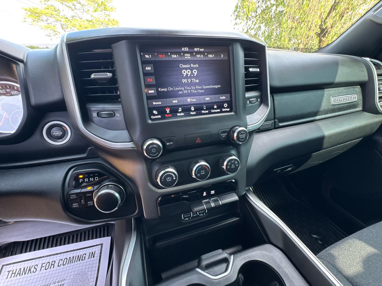 RAM 1500 Big Horn 4x4 Quad Cab 6'4" Box 2020