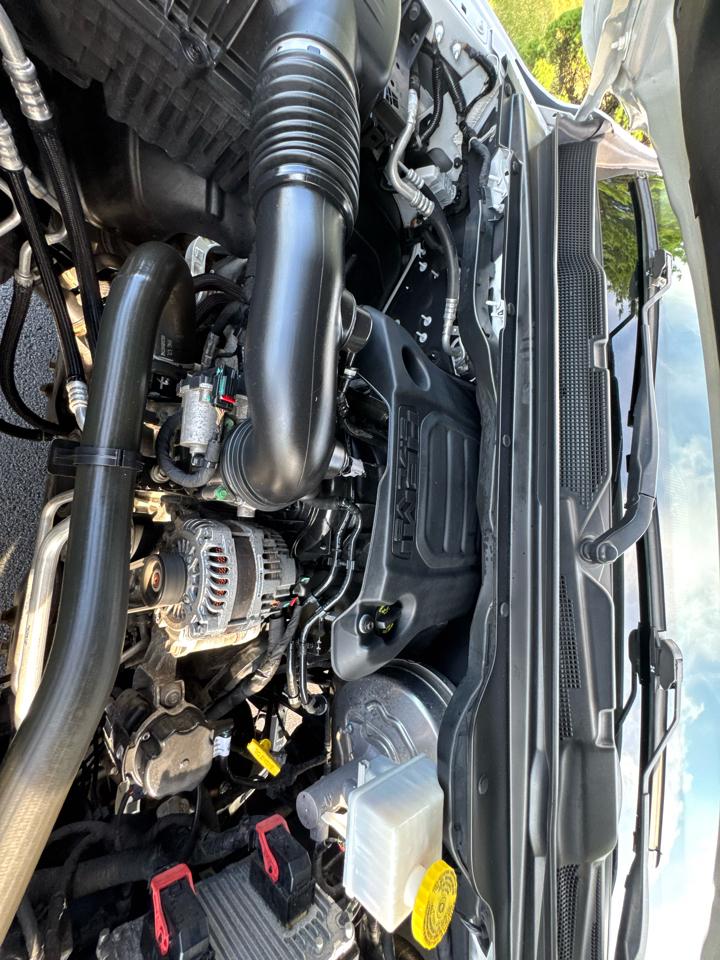RAM 1500 Big Horn 4x4 Quad Cab 6'4" Box 2020