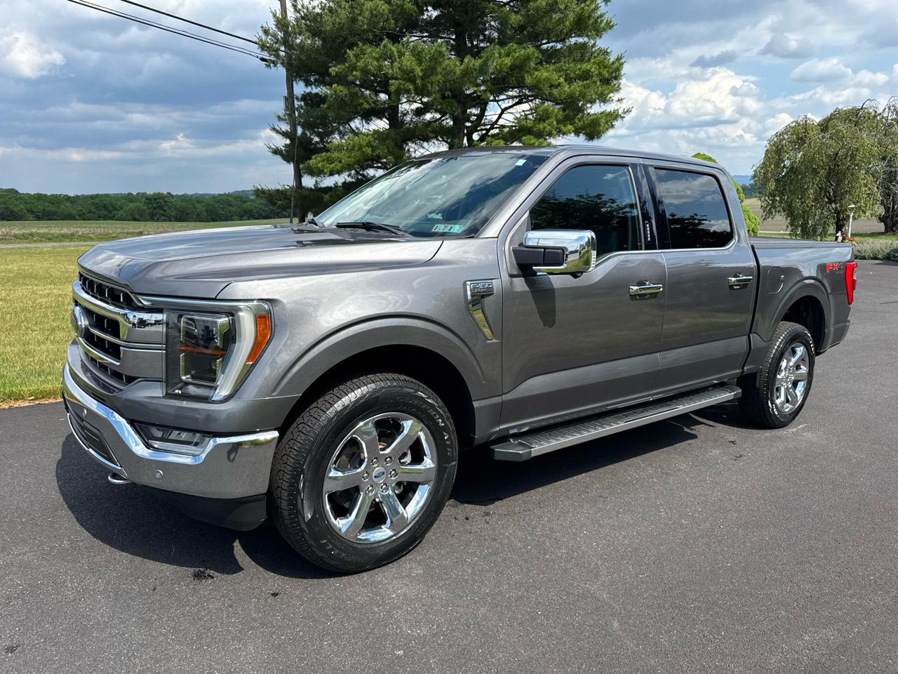 2023 Ford F-150 LARIAT 4WD SuperCrew 5.5' Box
