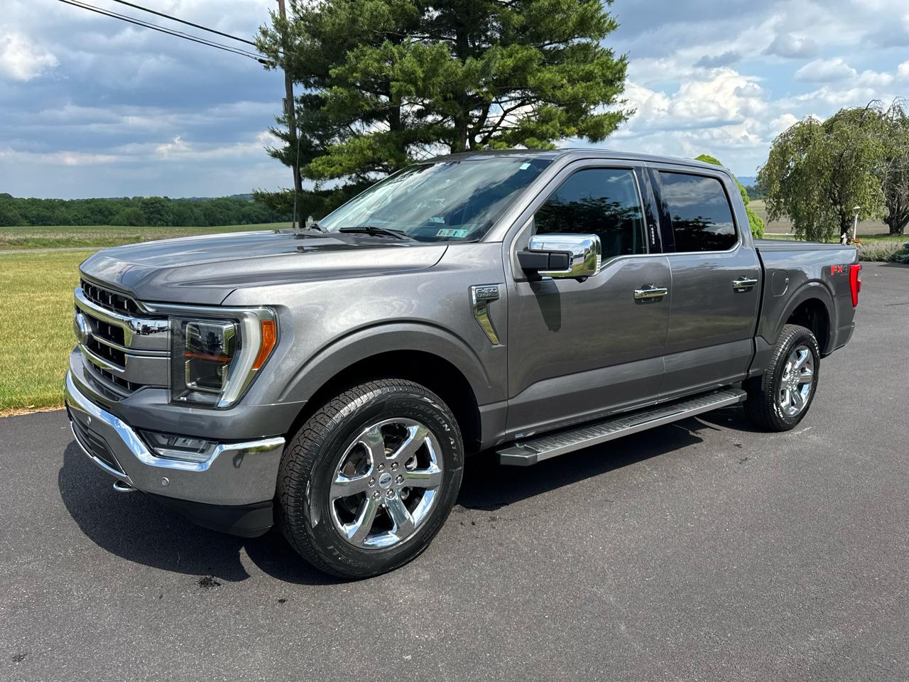 Ford F-150 Lariat 4WD SuperCrew 5.5' Box 2023