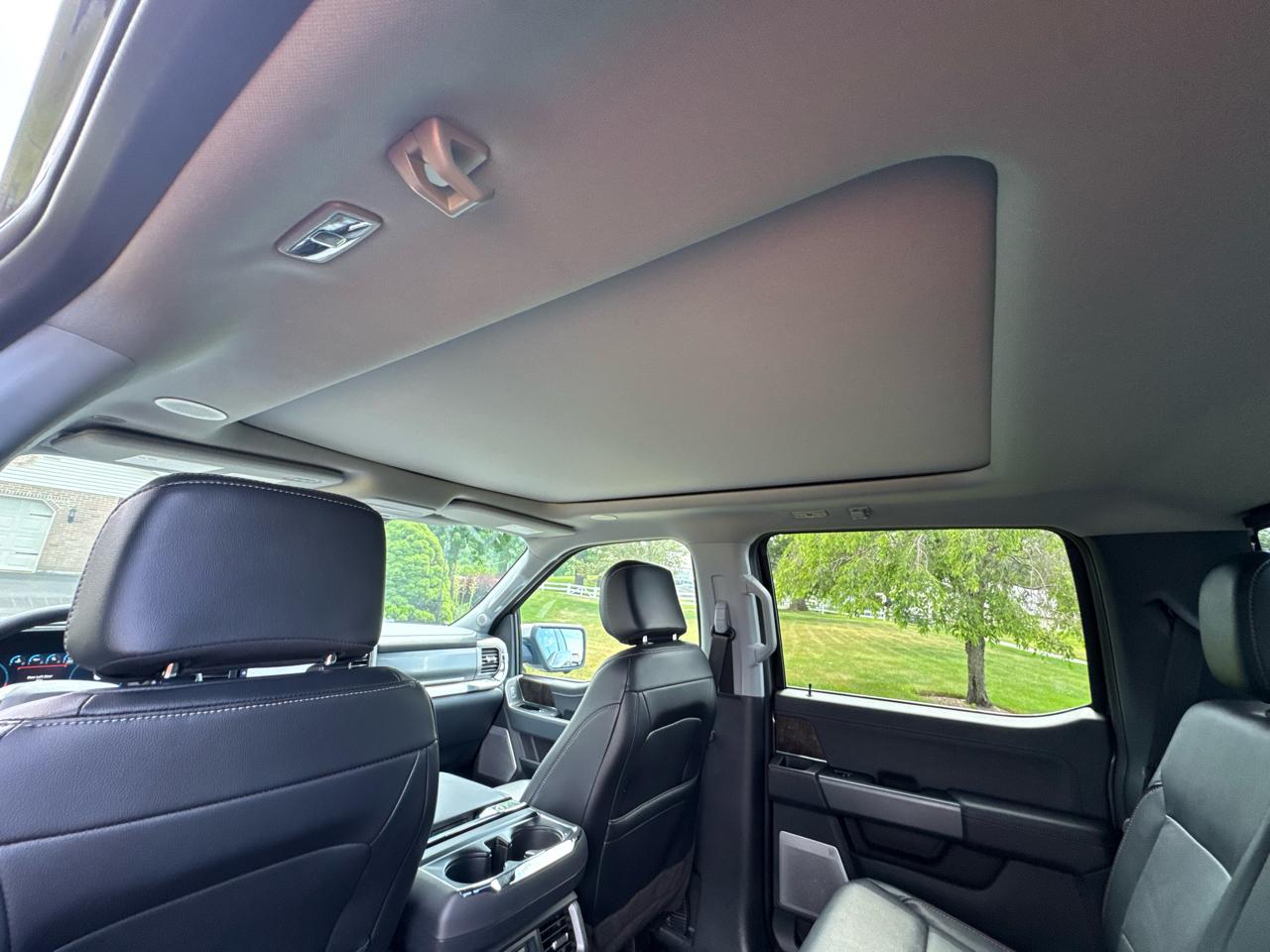 Ford F-150 Lariat 4WD SuperCrew 5.5' Box 2023