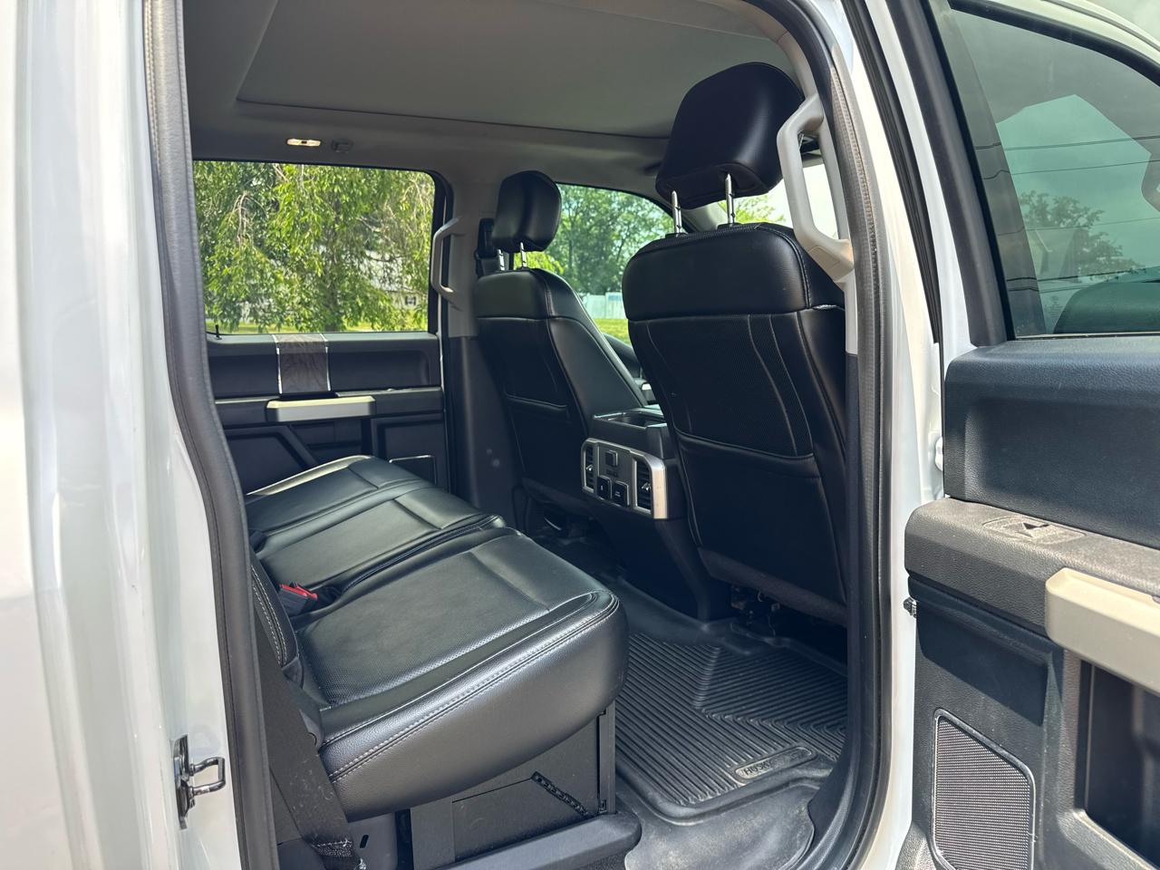 Ford Super Duty F-250 SRW Lariat 4WD Crew Cab 8' Box 2018