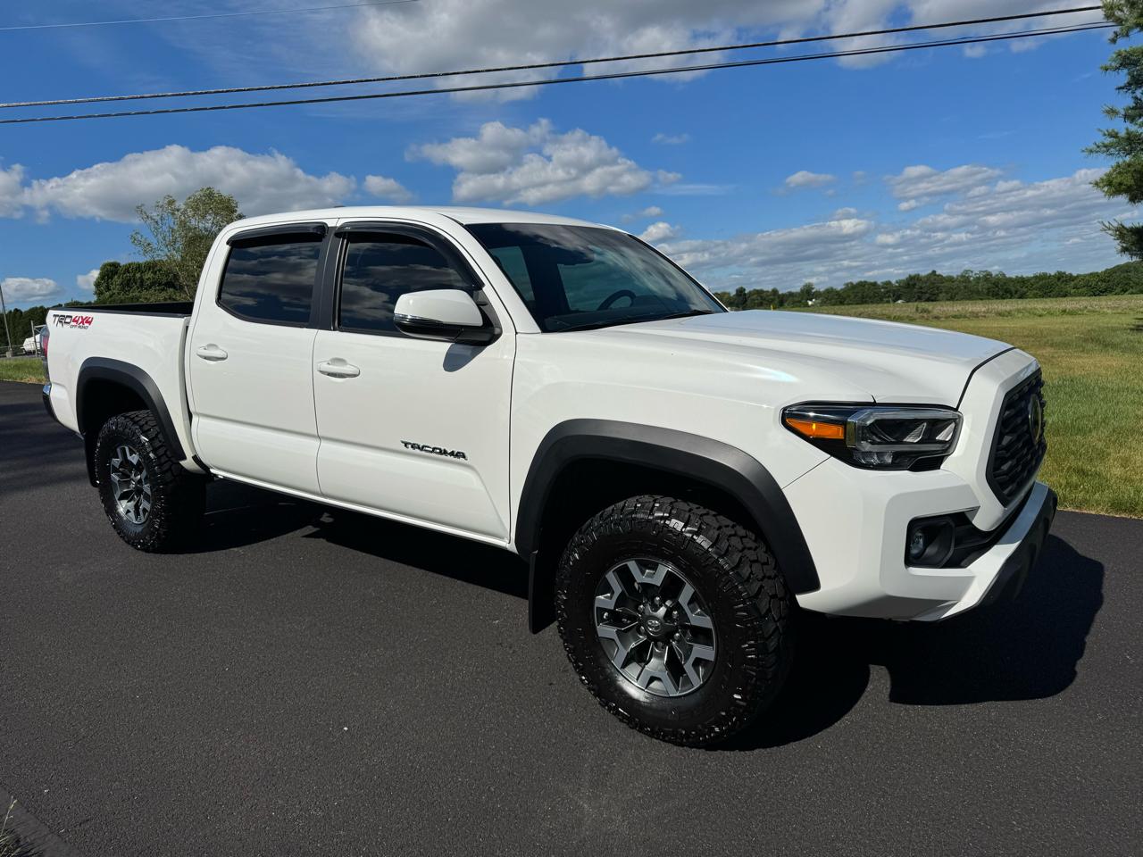 Toyota Tacoma 4WD TRD Off Road Double Cab 5' Bed V6 MT (Natl) 2020